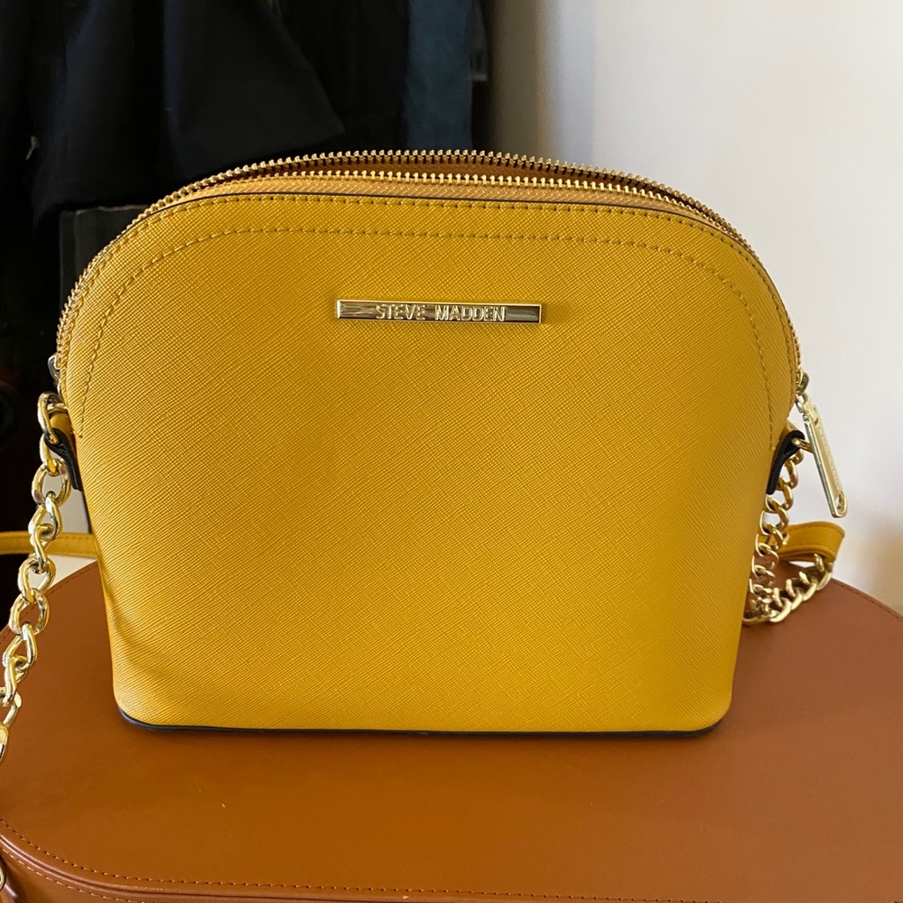 Steve Madden purse
